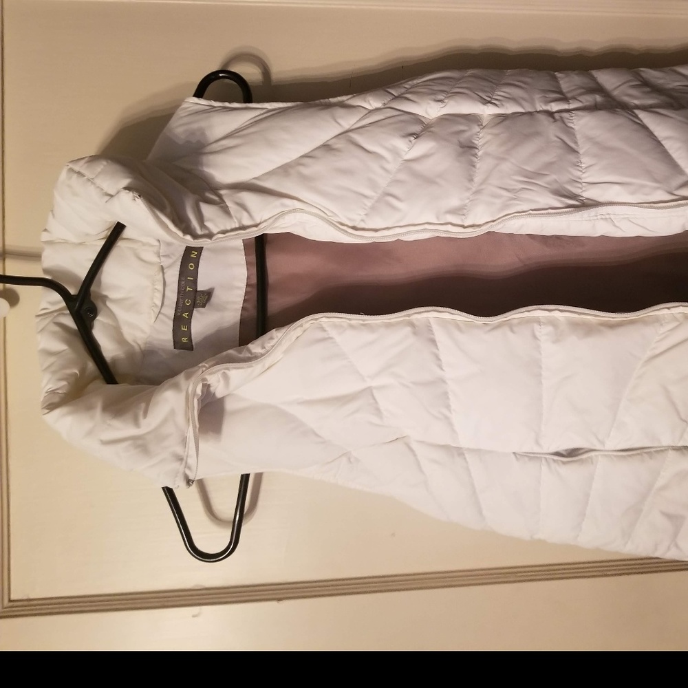 White Kenneth Cole Reaction puff vest